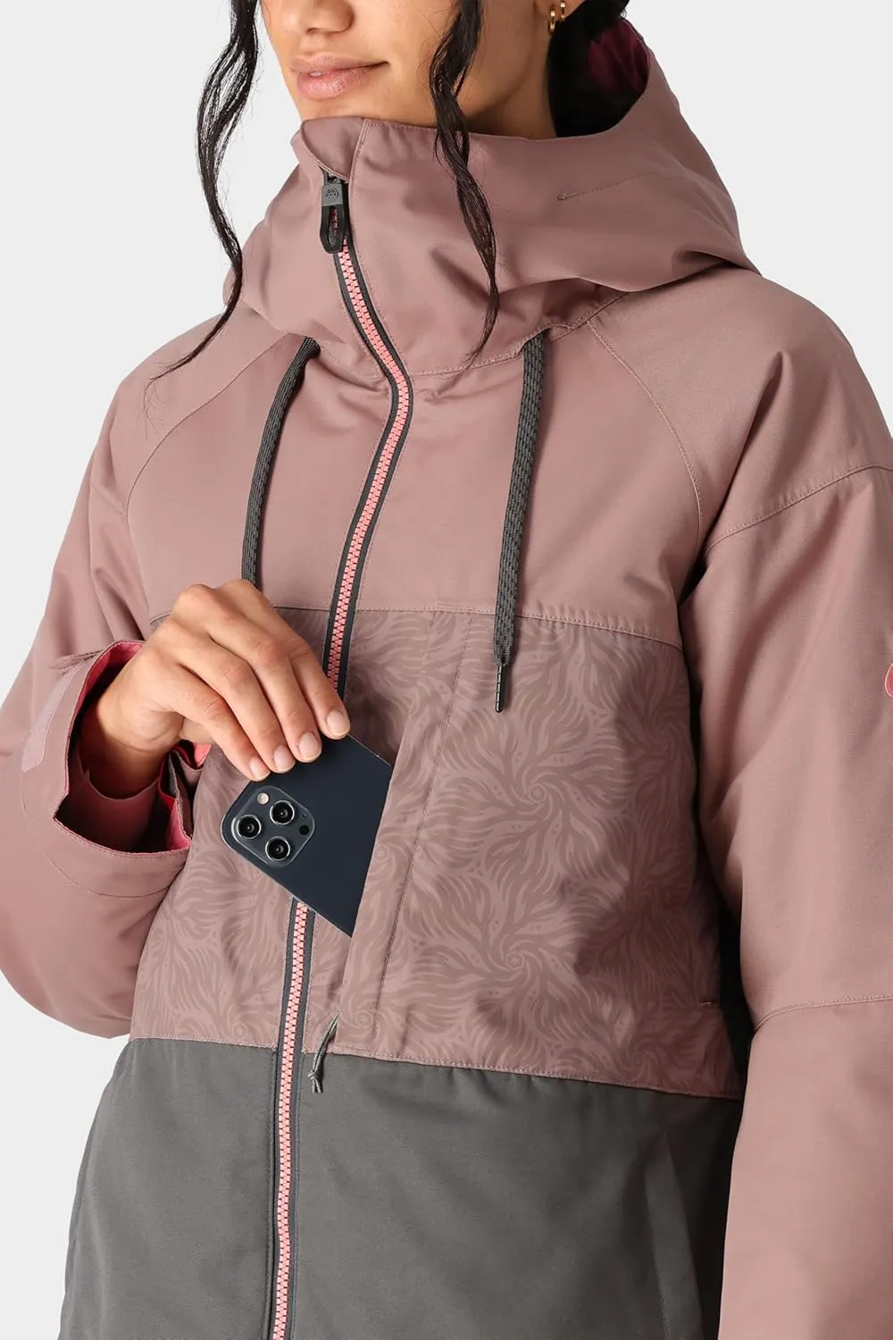 686 Women's Athena Jacket - Insulated Coat with 2-Layer Fabric Design, Modern Fit and Taped Seams - Water & Weather Resistant
