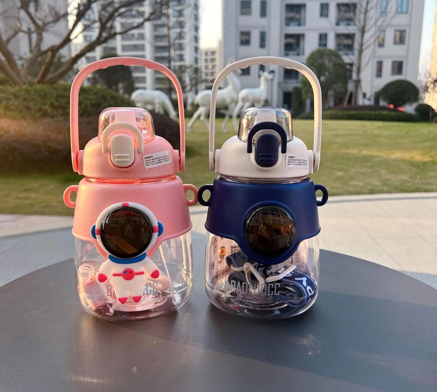 Astronaut kids bottle for water, juice, hot drinks