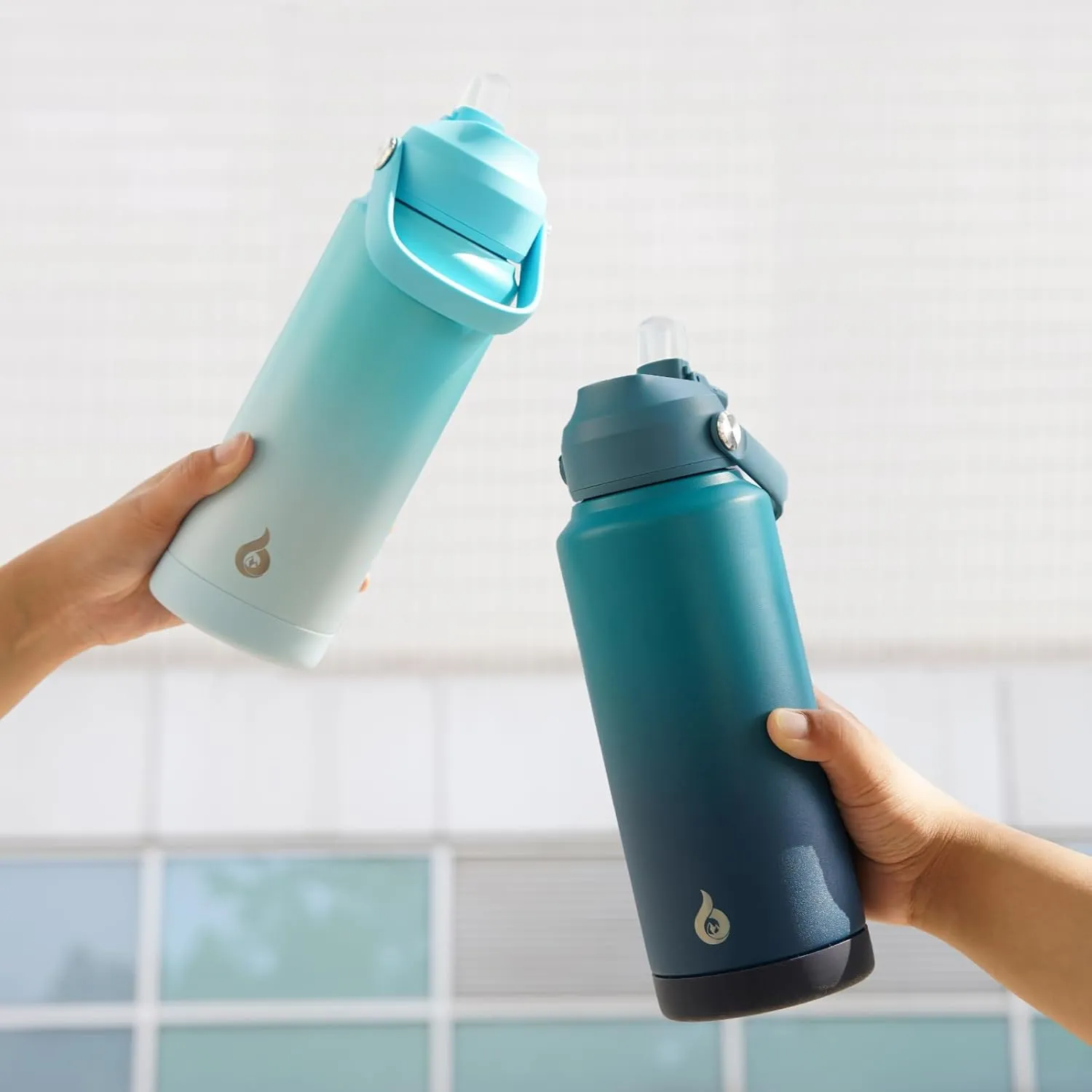 BJPKPK Insulated Water Bottle with Straw Lid, 40oz Large Thermos, BPA Free Leak Proof Stainless Steel Metal Water Bottles, Tumblers, Cups, Flasks for Travel, Sports,Sea Salt