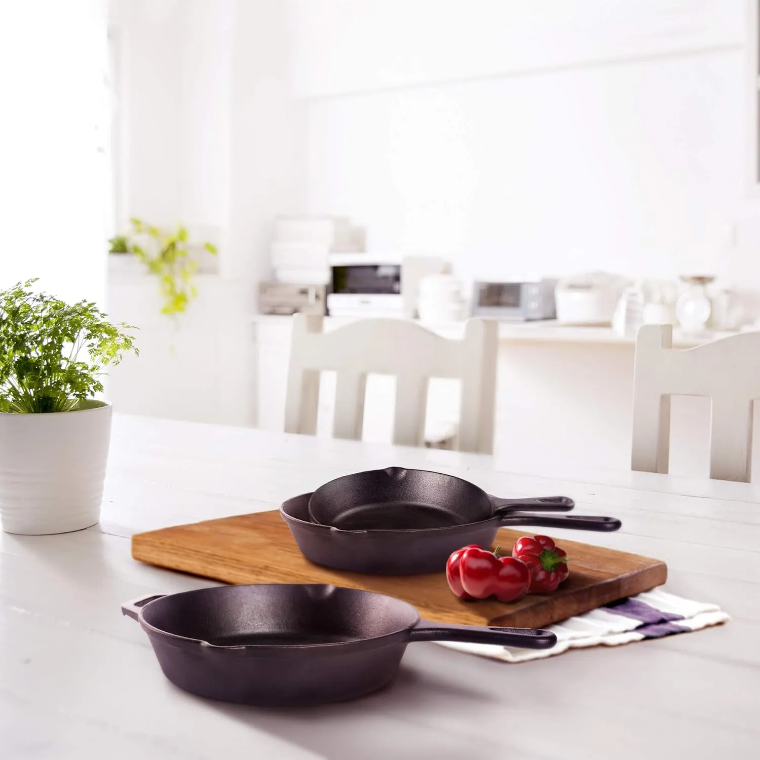 Cuisinel Cast Iron Skillet Set - 3-Piece: 6"   8"   10"-Inch Chef Frying Pans - Pre-Seasoned Oven Safe Cookware   3 Heat-Resistant Handle Covers - Indoor/Outdoor Use - Grill, Stovetop, BBQ, Fire Safe