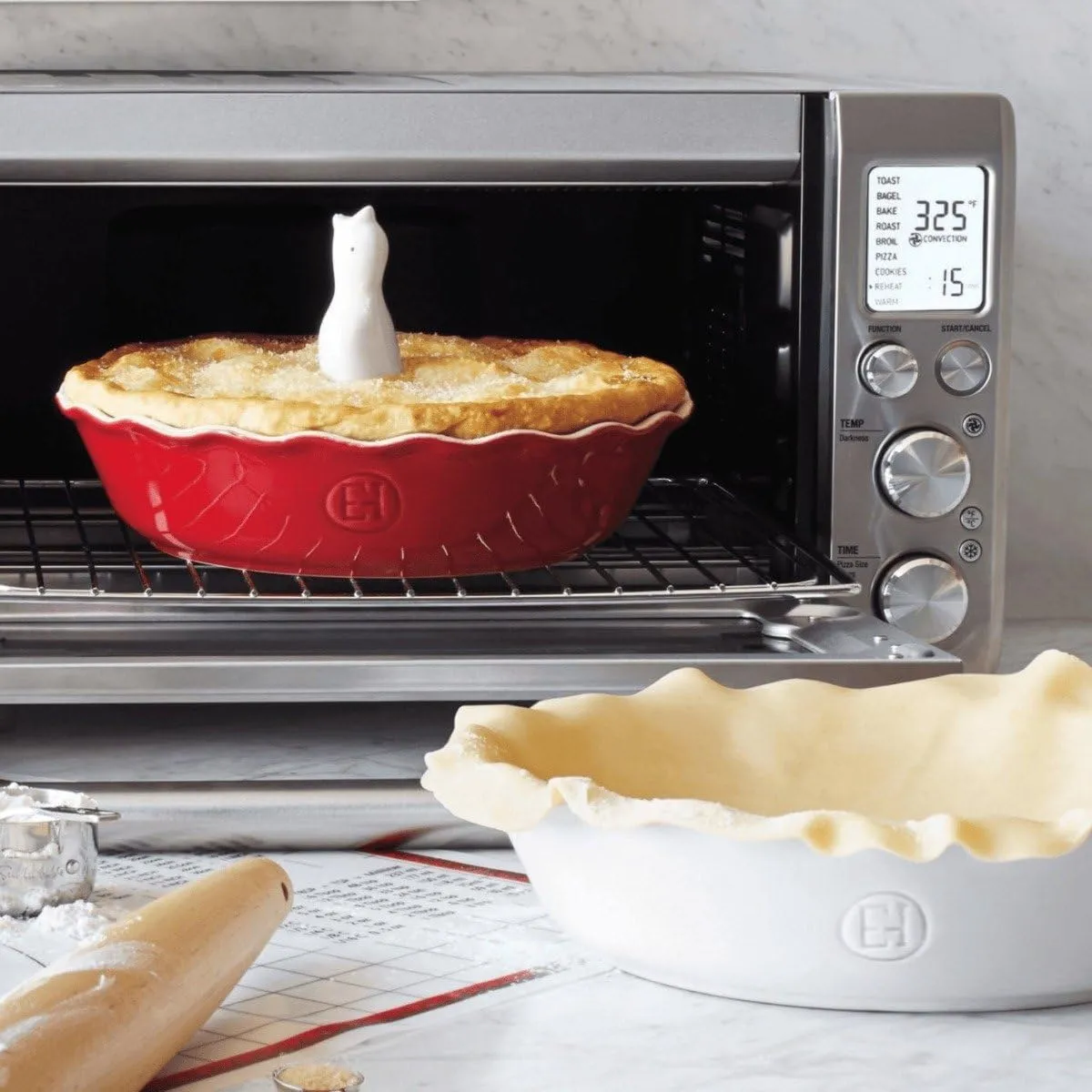 Emile Henry 9" Pie Dish - Modern Classics Collection | Rouge