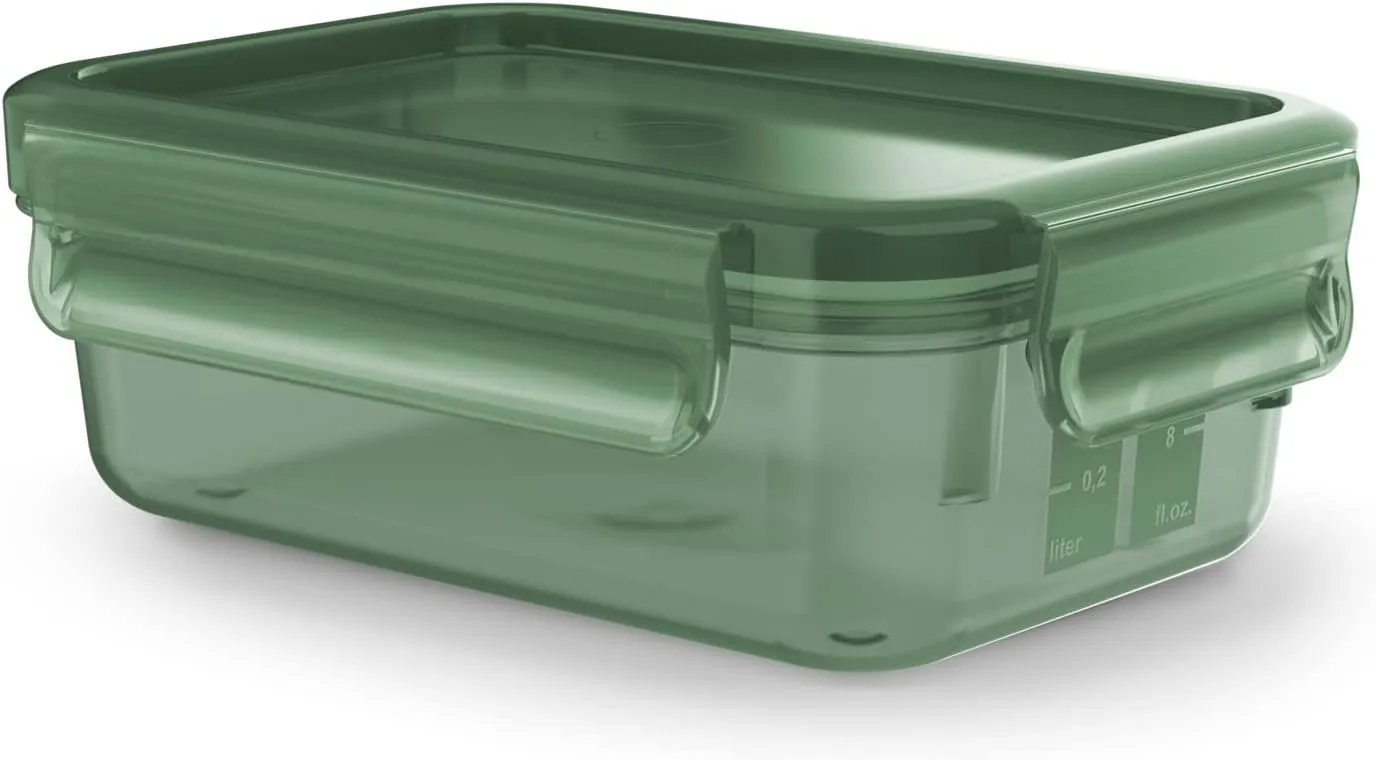 EMSA Clip&Close Eco Rectangular Food Storage Container 0.55 L, 100% Airtight, Eco-Responsible, Bio-Based PP, Freezer and Microwave Safe, Clip&Close Eco, Green N1170100