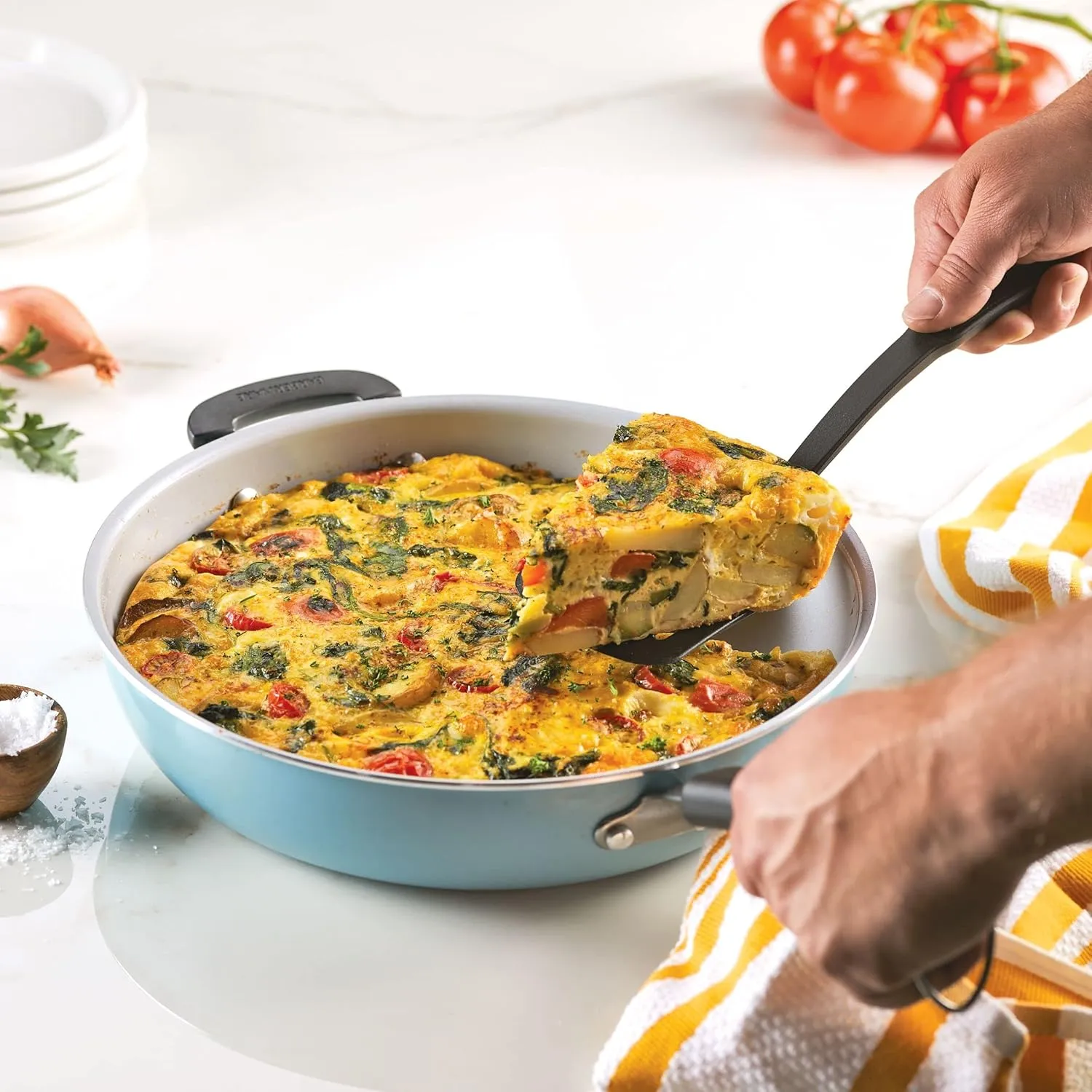 Farberware EcoAdvantage Ceramic Nonstick Deep Frying Pan/Skillet with Helper Handle, 12.5 Inch, Aqua