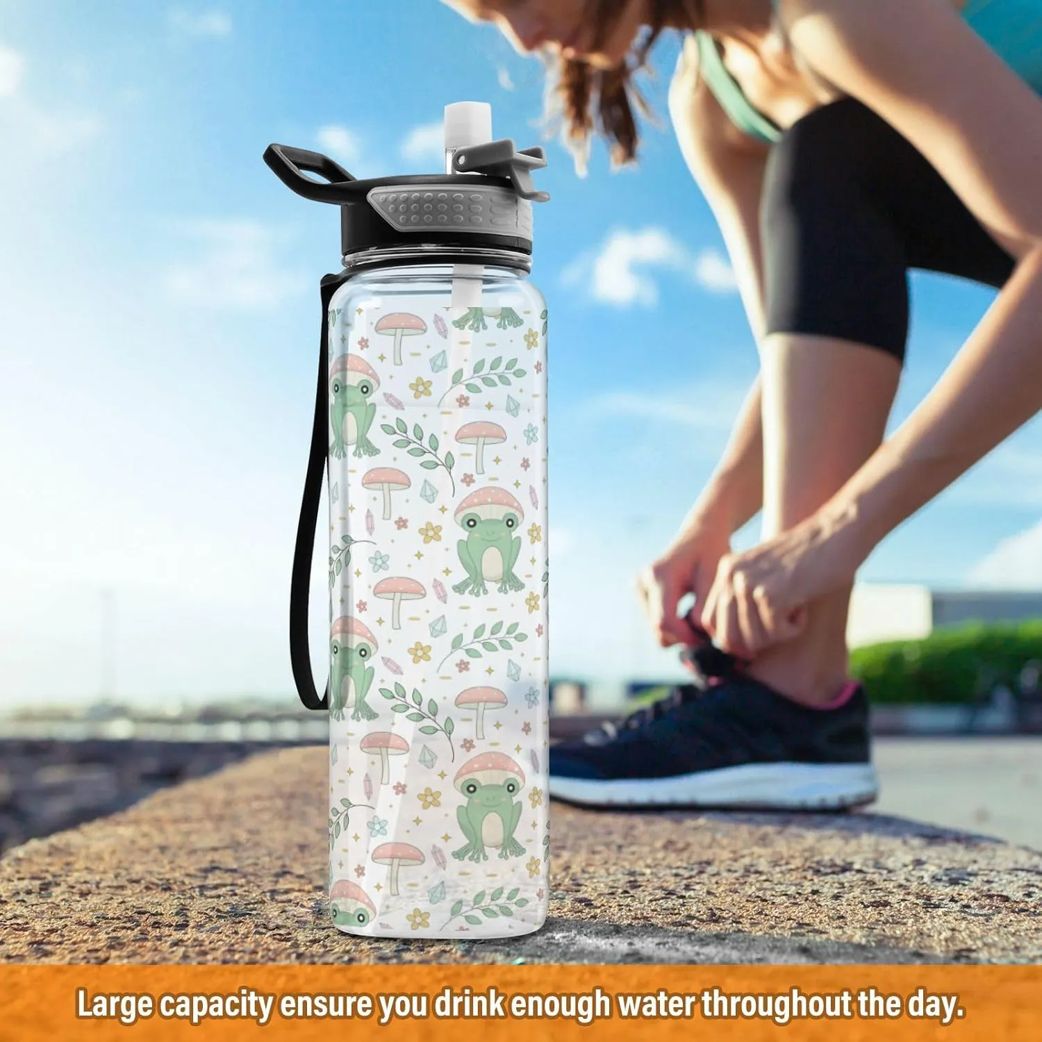 Fustylead Frog and Mushrooms 32 oz BPA-Free Water Bottle with Straw, Leak-Proof Sport Bottle for Fitness, Gym, Camping, Outdoor Sports