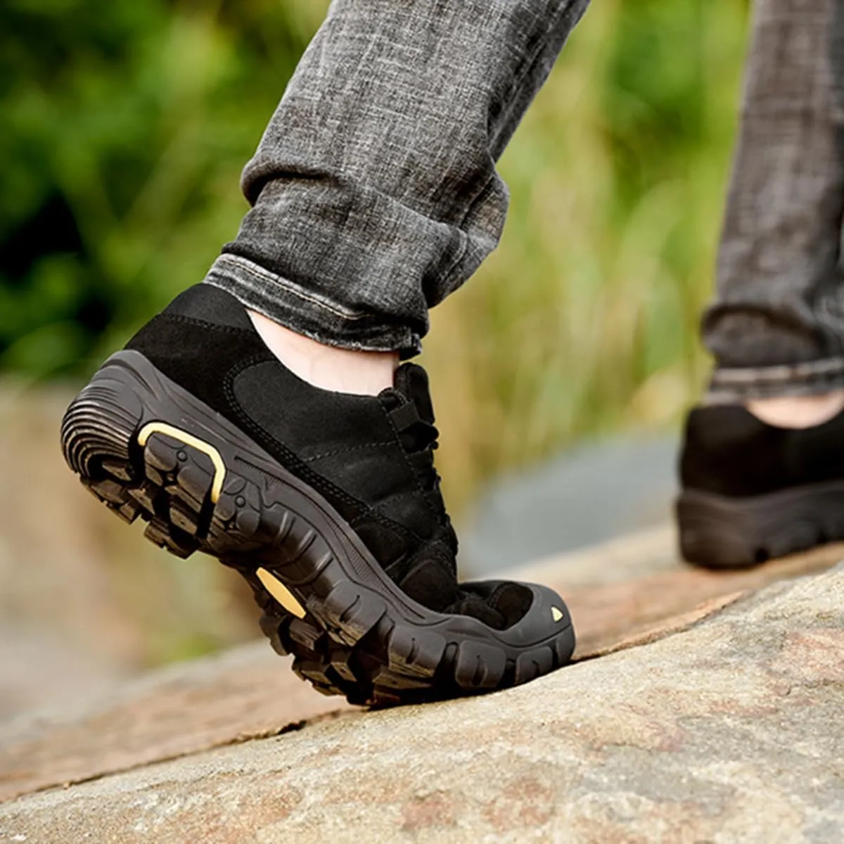 Hiking Shoes Mens Waterproof Mountain Trekking Shoes Men Breathable Walking Shoes Outdoor Sports Winter Boots