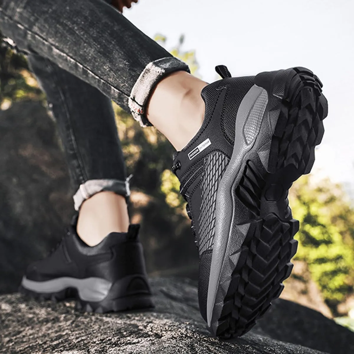Hiking Shoes Mens Waterproof Mountain Trekking Shoes Women Breathable Walking Shoes Outdoor Sports Winter Boots