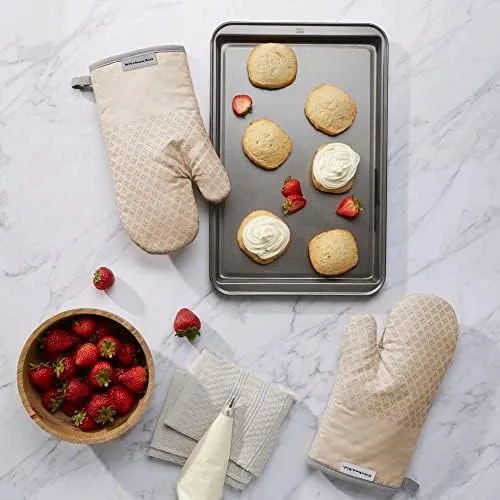 KitchenAid Asteroid Oven Mitt 2-Pack Set, Milkshake Tan, 7"x12.5" & Asteroid Oval Pot Holder 2-Pack Set, Milkshake Tan, 6.5"x10"