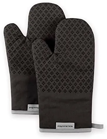 KitchenAid Asteroid Oven Mitt Set, 7"x12.5", Black, 2 Piece & Asteroid Pot Holder 2-Pack Set, Black, 6.5"x10"