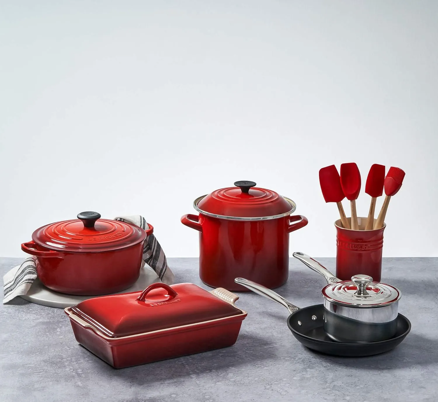 Le Creuset Enamel On Steel Stockpot, 6 qt., Cerise
