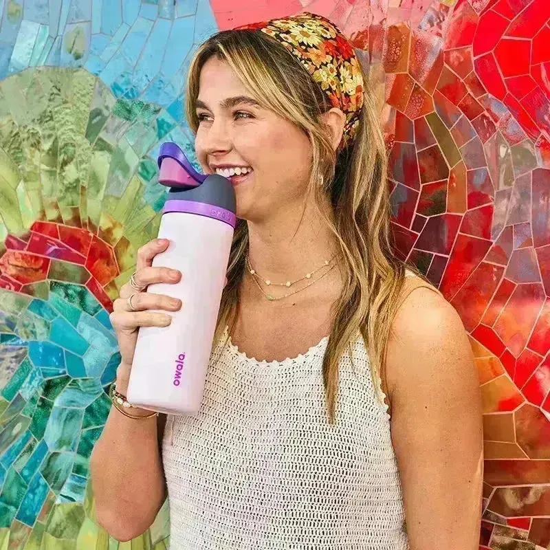 Owala FreeSip Insulated Water Bottle (24 oz/ 32 oz)