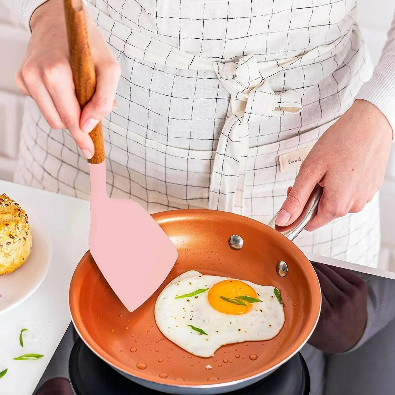 P-Plus International Silicone Spatula Turner – Flexible & Heat-Resistant (Pink)