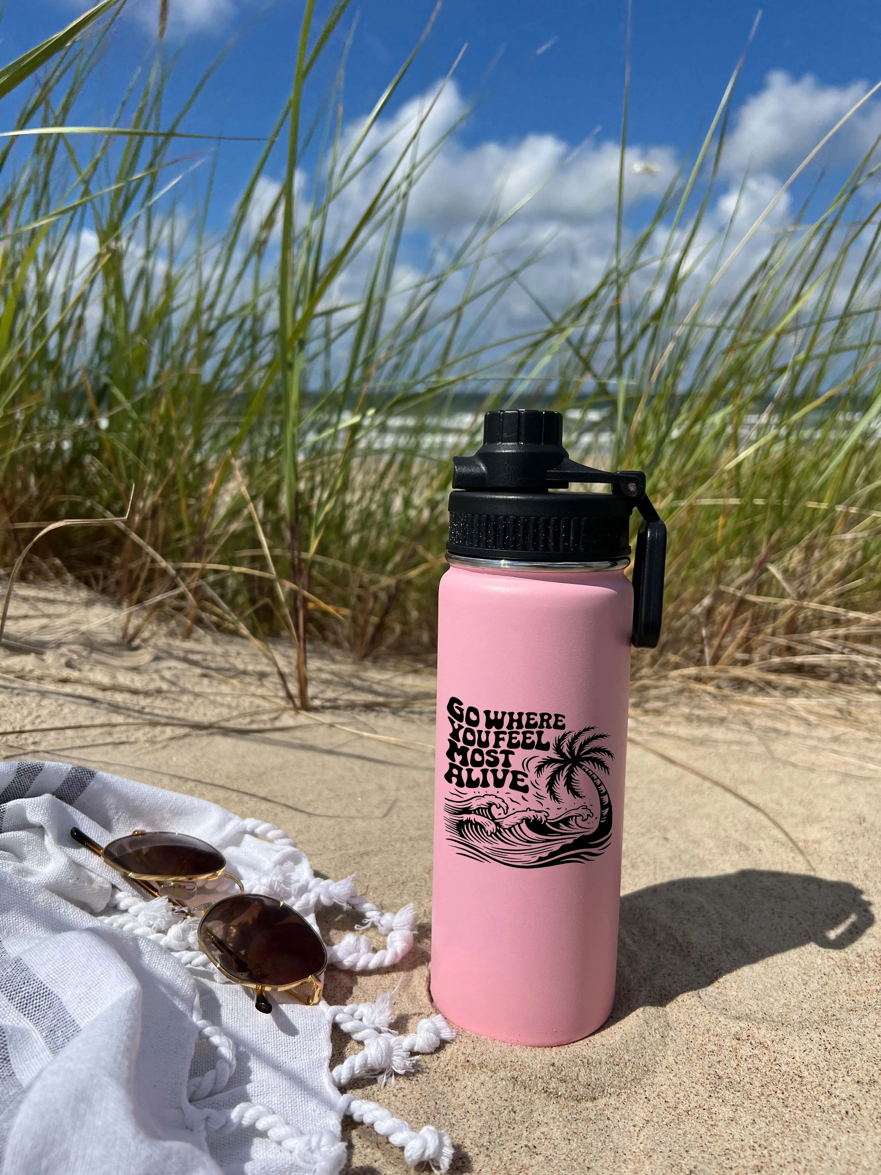 Palm tree and Wave Sports Water Bottle 18/32 oz,  Stainless Steel Insulated Flasks, Custom Water Bottle, Name Bottle,  Keeps Cold 24 Hrs
