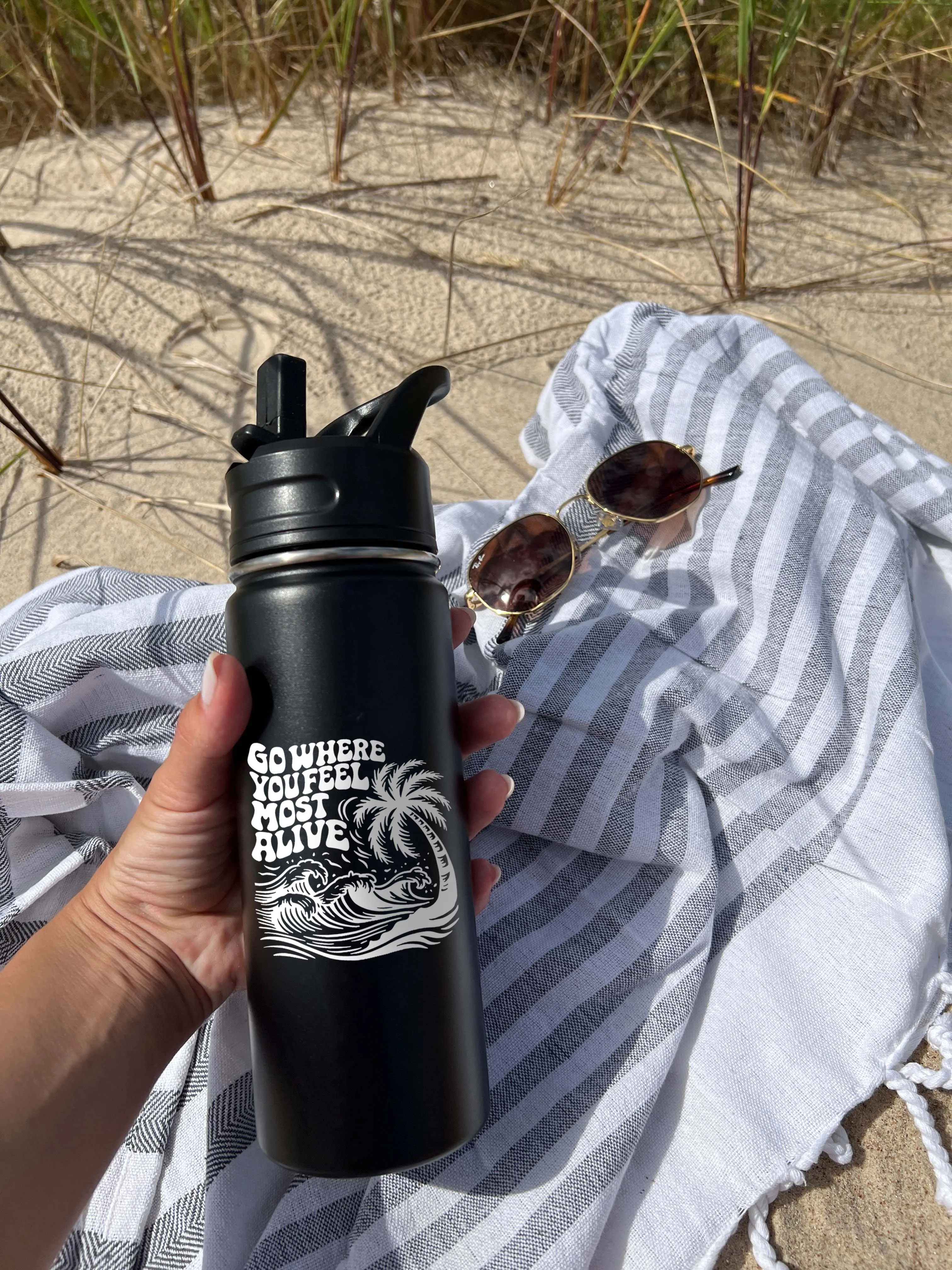 Palm tree and Wave Sports Water Bottle 18/32 oz,  Stainless Steel Insulated Flasks, Custom Water Bottle, Name Bottle,  Keeps Cold 24 Hrs
