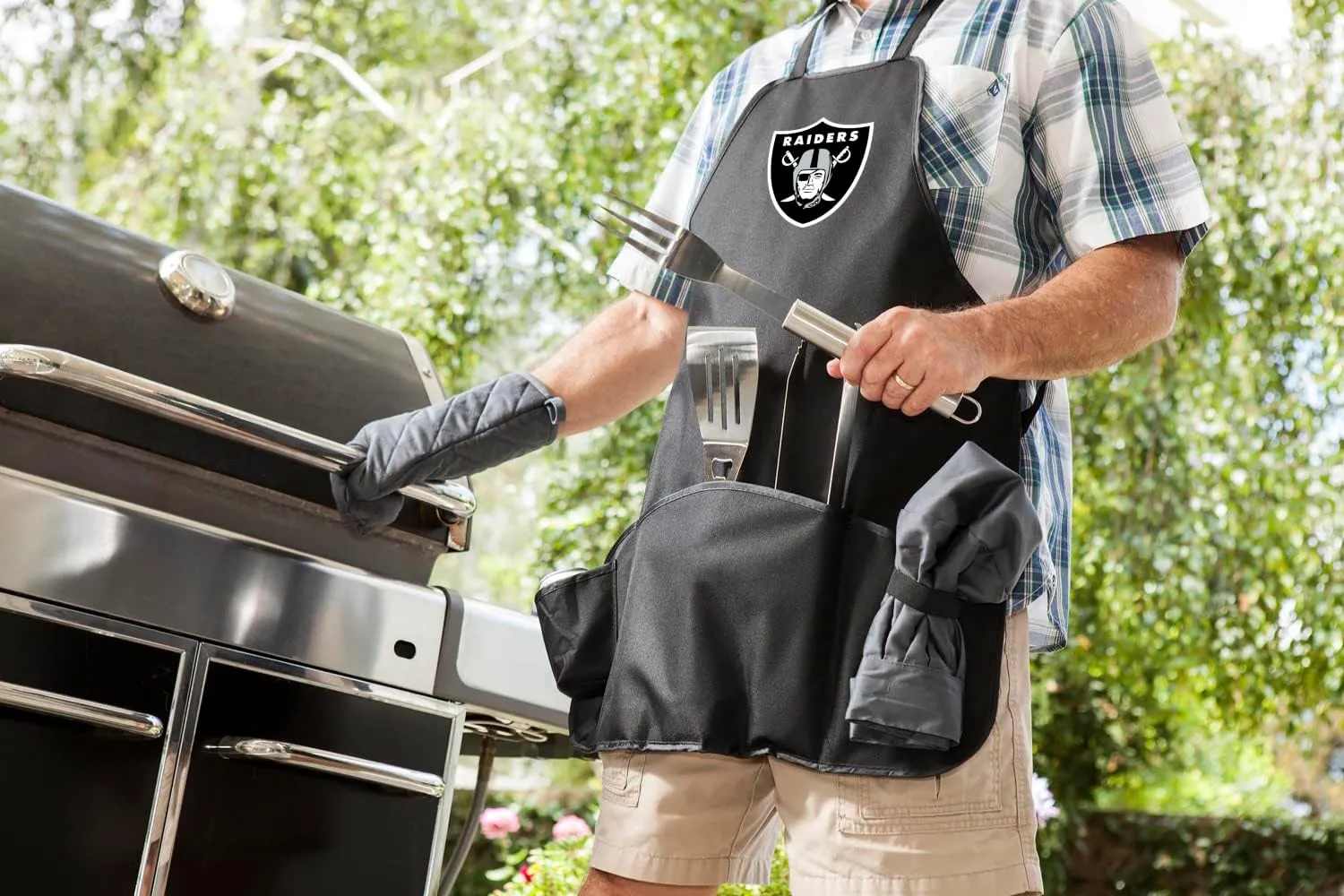Picnic TIME BBQ Apron Tote Pro Grill Set, (Black with Gray Accents)
