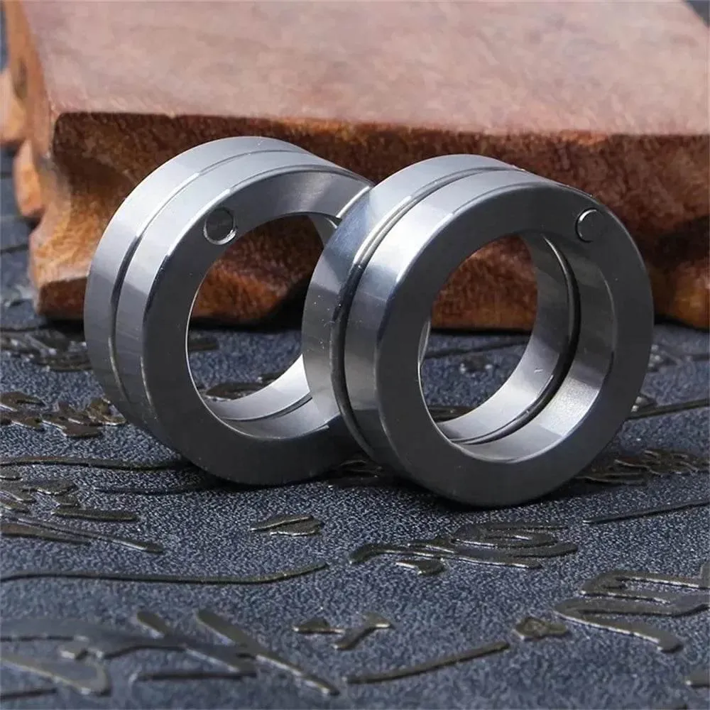 Rotatable Foldable Stainless Steel Self-Defense Ring