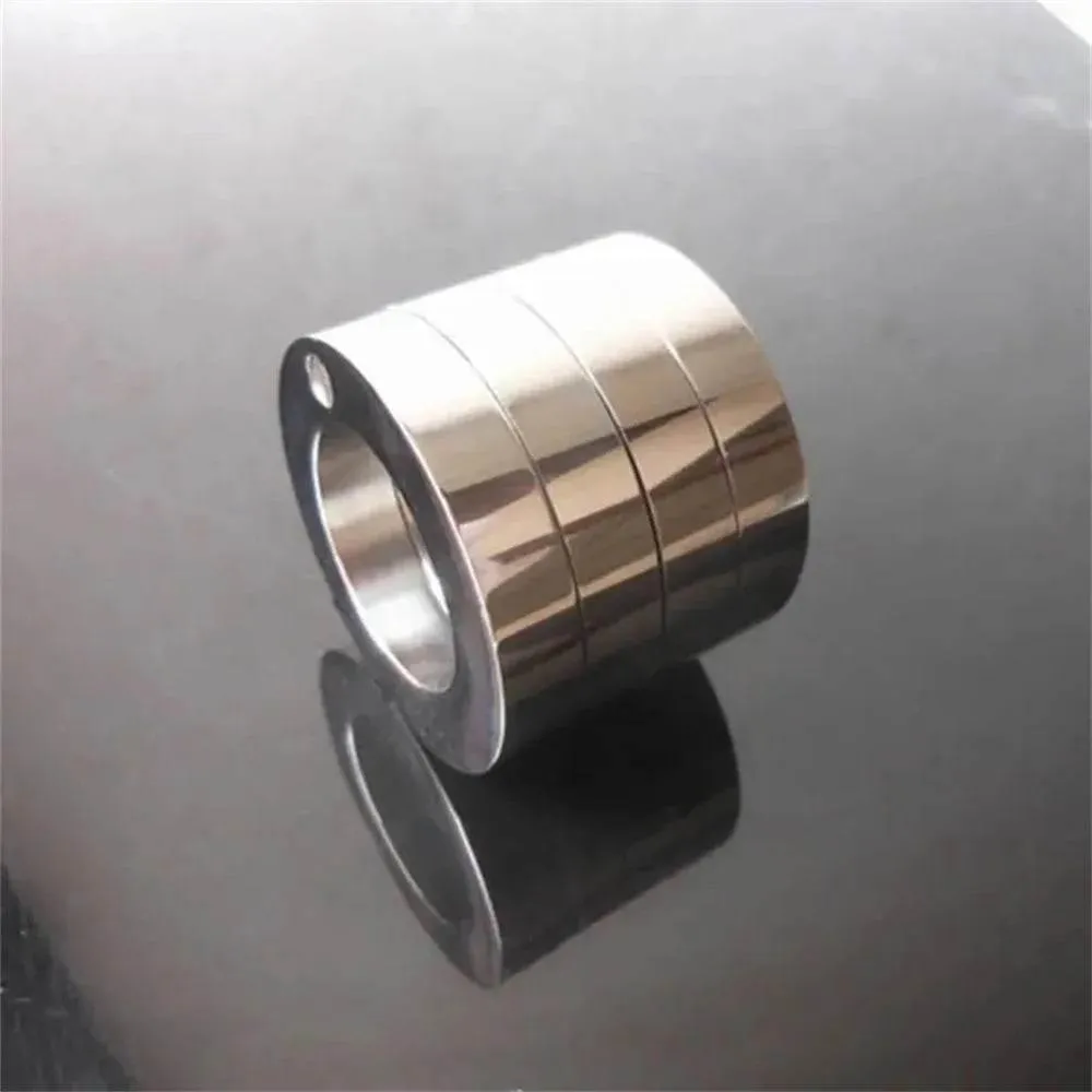Rotatable Foldable Stainless Steel Self-Defense Ring
