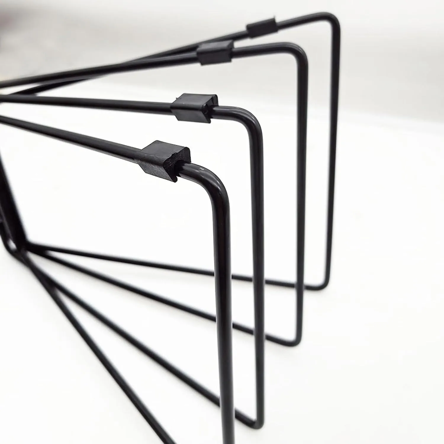 Yiju Foldable Cooler Stand Camping Furniture Tool BBQ Traveling Lightweight Universal Household Luggage Rack Fridge Ice Box Holder