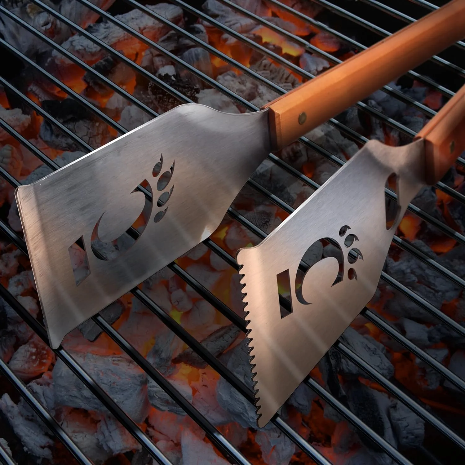 YouTheFan NCAA Grill-A-Tong Stainless Steel Laser-Cut Team BBQ Tongs